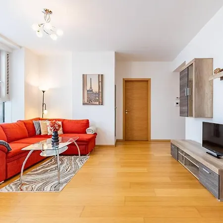 Bnb Slovakia Panorama Bliss Retreat Апартаменты *